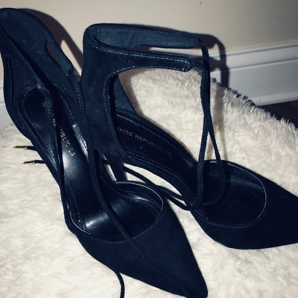 Black heels !
